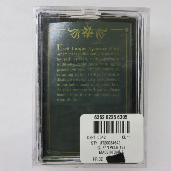 Unique Treasures Glass Penguin 3" Christmas Ornament in original box - Picture 15 of 15